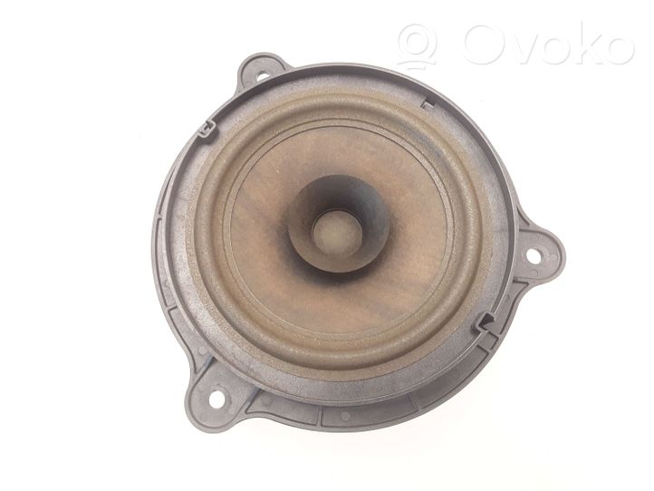 Nissan Qashqai Altoparlante portiera posteriore 28156AV700