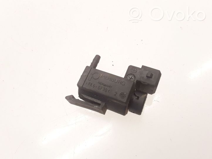 Volvo XC90 Turboahtimen magneettiventtiili 722240101