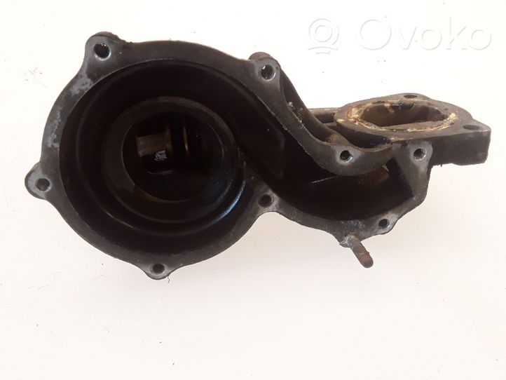 Volkswagen Golf II Thermostat/thermostat housing 