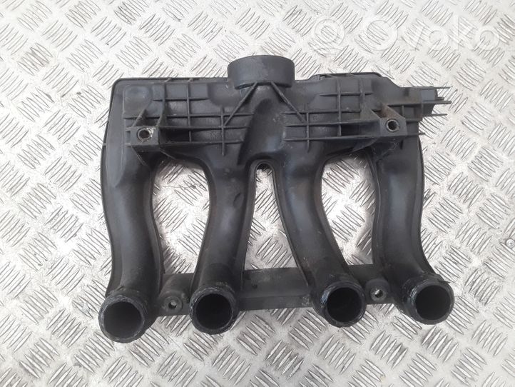 Toyota Corolla E110 Intake manifold 9632251780