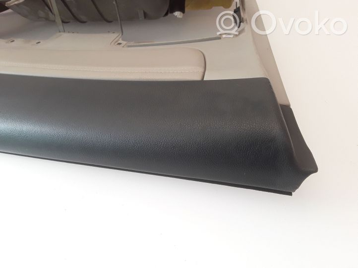 Hyundai Sonata Rivestimento del pannello della portiera anteriore 823103K000