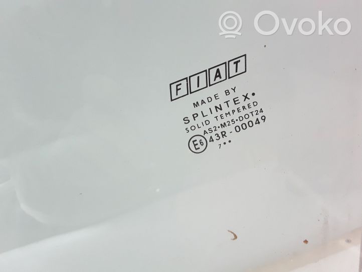 Fiat Croma Pagrindinis priekinių durų stiklas (keturdurio) 43R00049