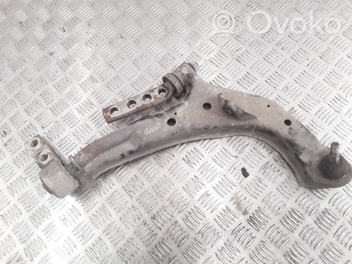 Nissan Almera Tino Braccio di controllo sospensione anteriore inferiore/braccio oscillante 128014