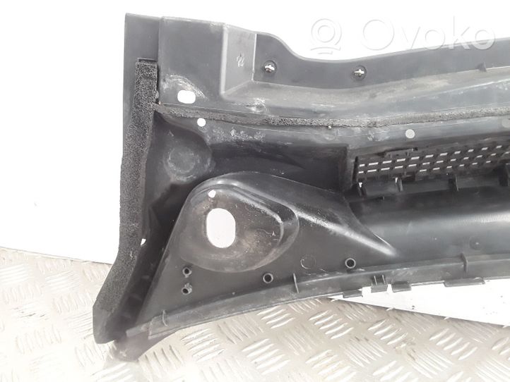 Nissan Qashqai Pyyhinkoneiston lista 66862JD00A