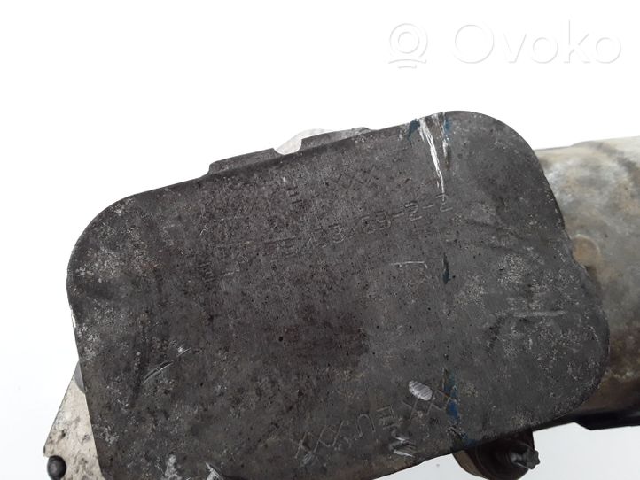 Opel Omega B1 Oil filter mounting bracket 21A09030922