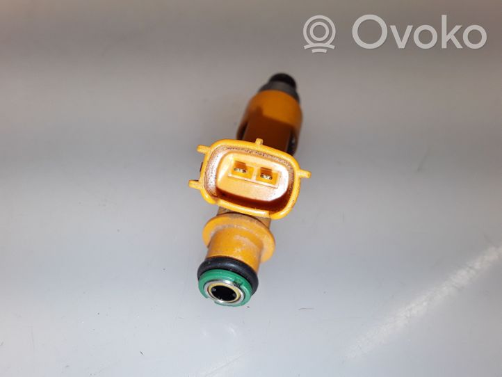 Daihatsu Sirion Injecteur de carburant 019053123