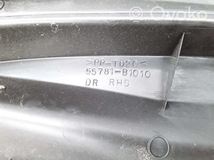 Daihatsu Sirion Rivestimento del tergicristallo 55781B1010