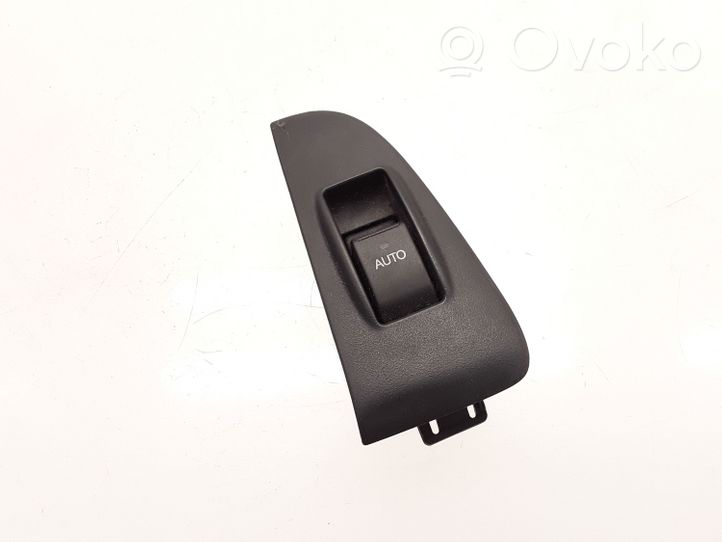 Toyota Avensis T250 Interruttore di controllo dell’alzacristalli elettrico 7427205020