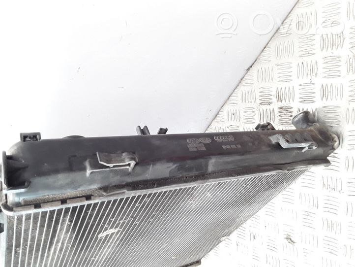 Hyundai i40 Radiateur de refroidissement 253103ZXXX