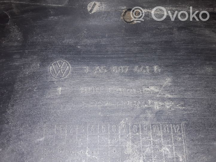 Volkswagen PASSAT B4 Zaślepka haka holowniczego zderzaka tylnego 3A5807441B