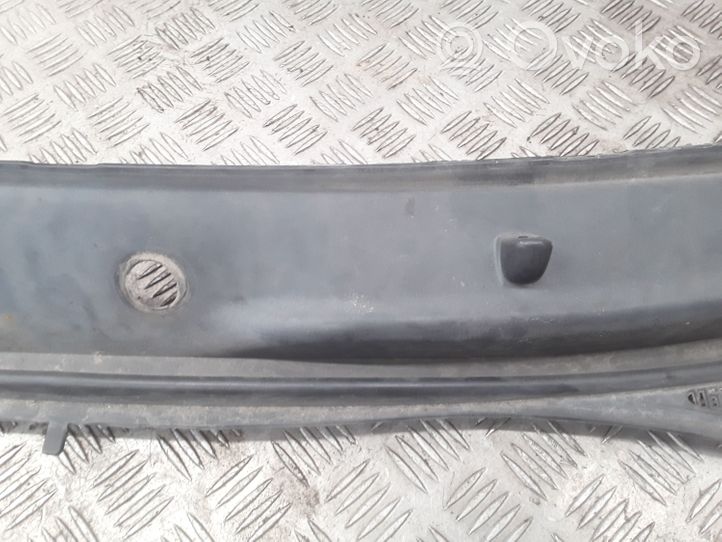 Renault Kangoo I Wiper trim 7700304885