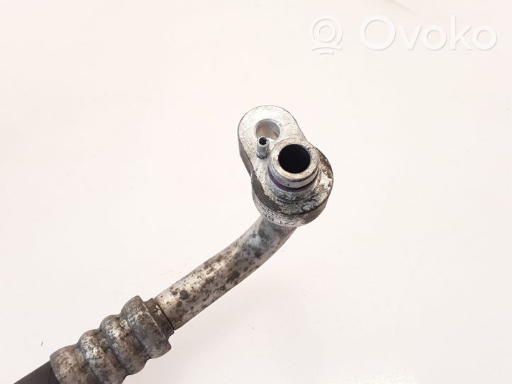 Volkswagen Golf V Air conditioning (A/C) pipe/hose 