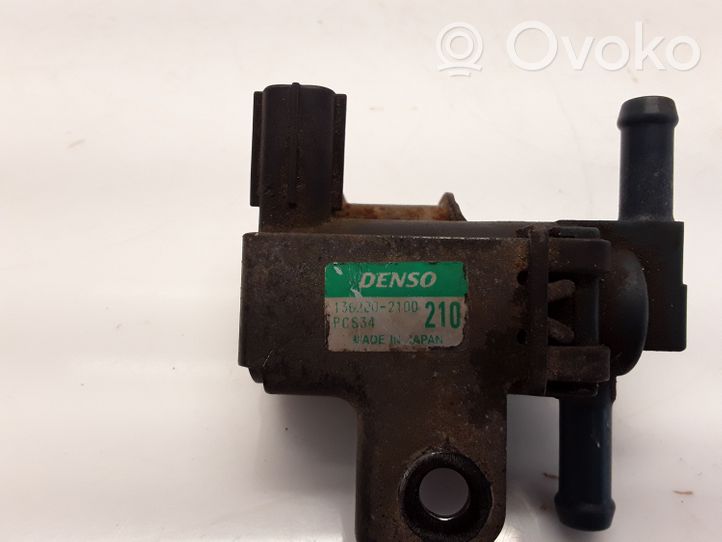 Honda Legend III KA9 Vacuum valve 1362002100