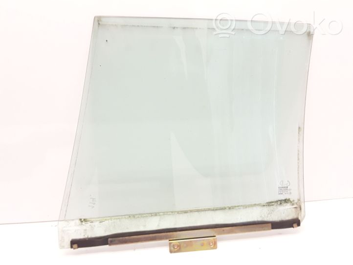 Renault 19 Rear door window glass 43R000464