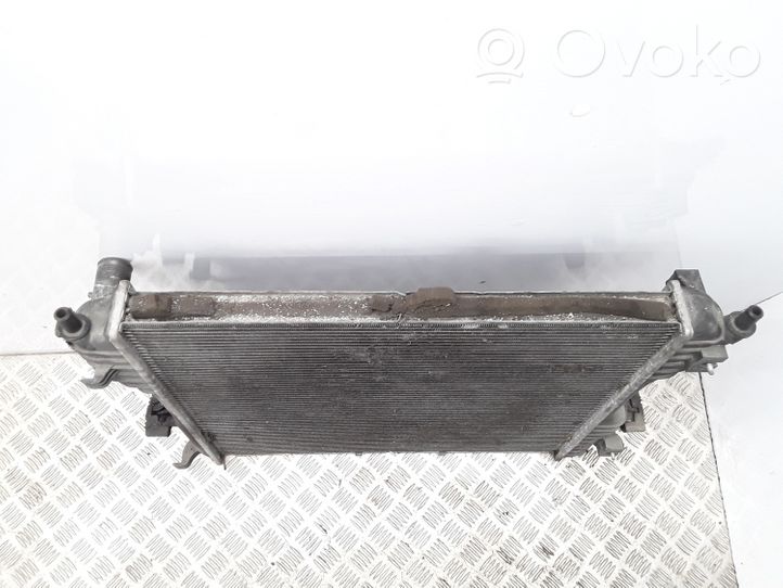 Jaguar XJ X350 Radiateur de refroidissement 4R838005BB