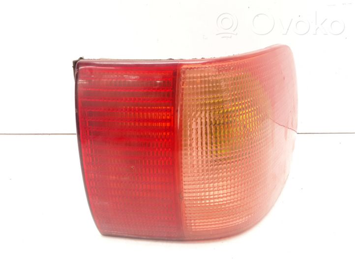 Audi 80 90 S2 B4 Lampa tylna 014411913RR