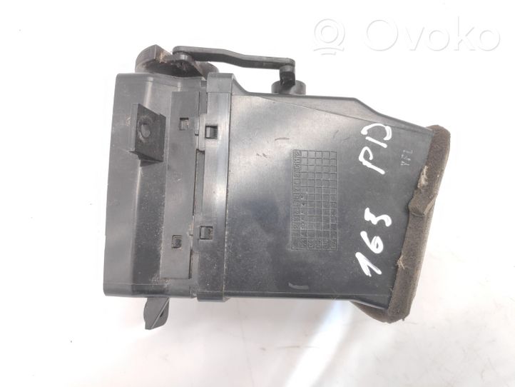 KIA Rio Copertura griglia di ventilazione laterale cruscotto 8014433810