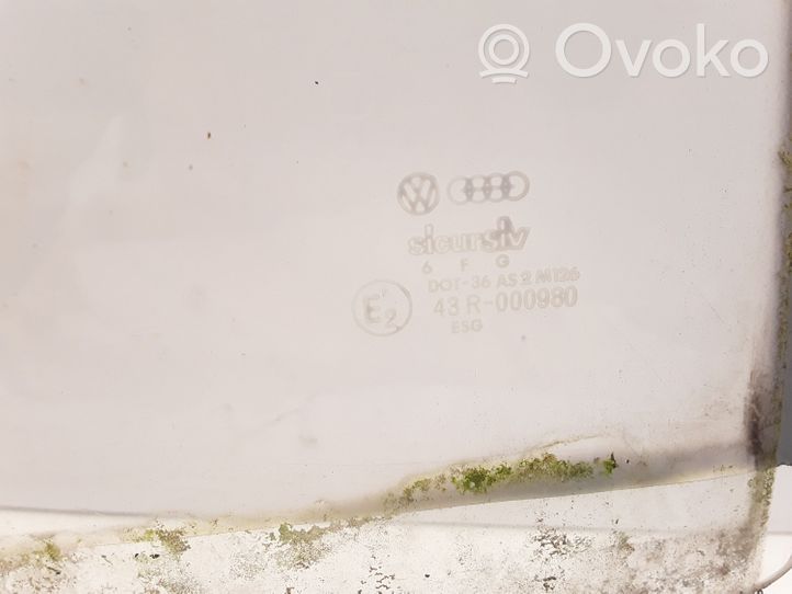 Volkswagen PASSAT B2 aizmugurējo durvju stikls 43R000980