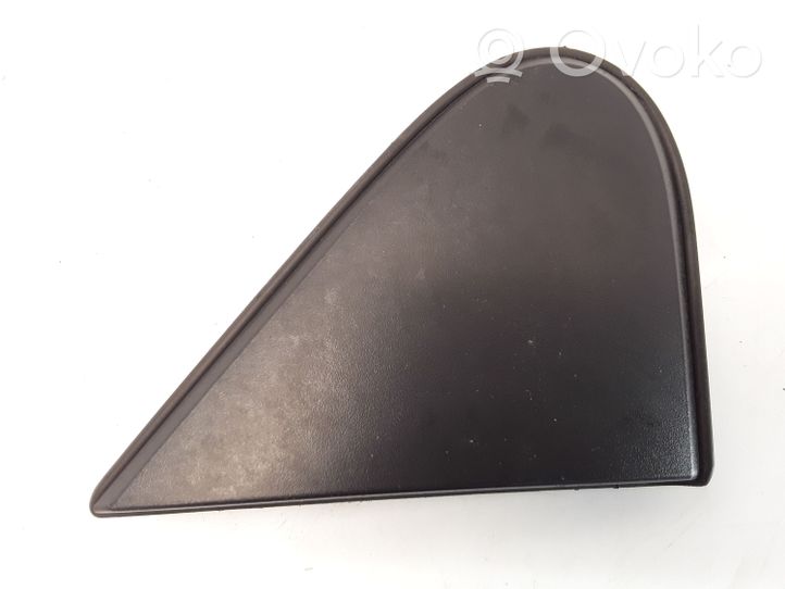 Nissan Almera Tino Rivestimento dell’estremità del parafango 3003392