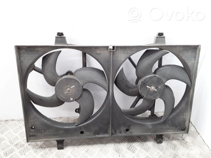 Nissan Almera Tino Ventilatore di raffreddamento elettrico del radiatore 