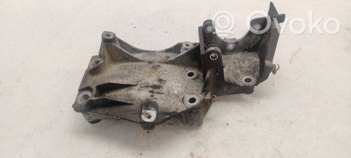 Alfa Romeo 159 Generator/alternator bracket 55197248