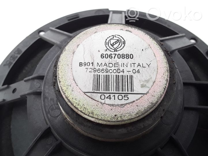 Alfa Romeo 166 Haut-parleur de porte avant 60670880