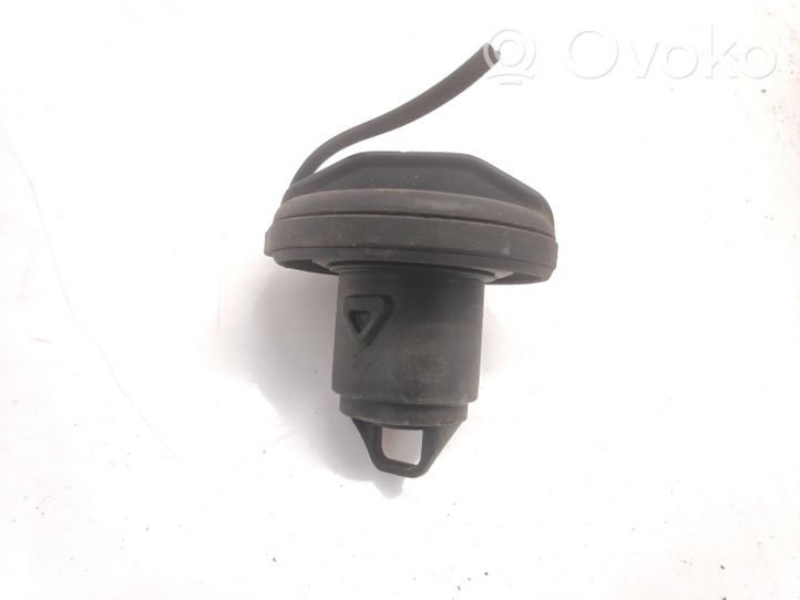 Alfa Romeo 166 Tappo del serbatoio del carburante 220452044