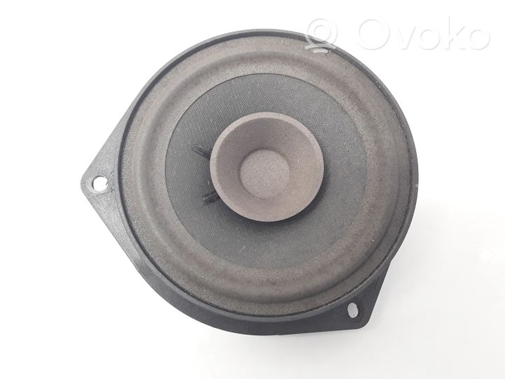 Opel Corsa D Takaoven kaiutin 90379280