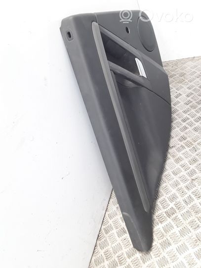 Opel Vectra C Rivestimento del pannello della portiera posteriore 13195477