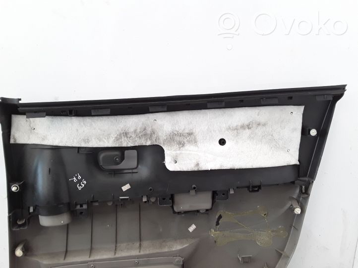 Daihatsu Sirion Rivestimento del pannello della portiera anteriore 67070B1010