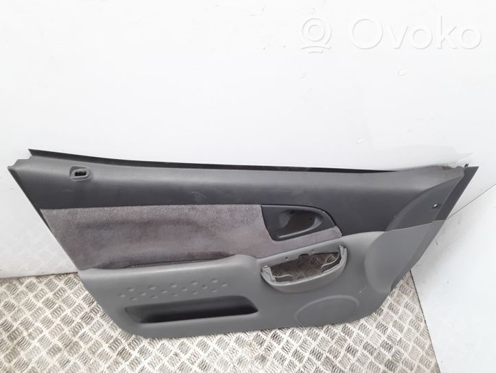 Toyota Yaris Verso Rivestimento del pannello della portiera anteriore D761215000