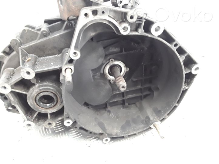 Alfa Romeo 156 Mechaninė 6 pavarų dėžė 8400822680