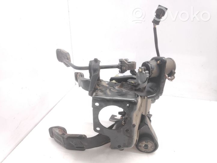 Volkswagen Caddy Pedal assembly WO6K1721031K