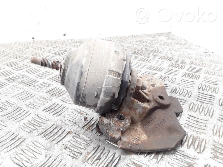 Saab 9-7X Supporto di montaggio del motore 15179506