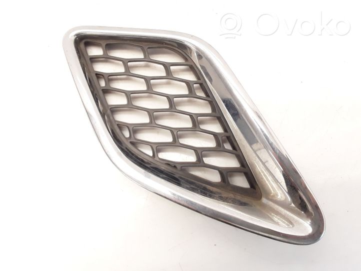 Saab 9-7X Grille calandre supérieure de pare-chocs avant 15252400