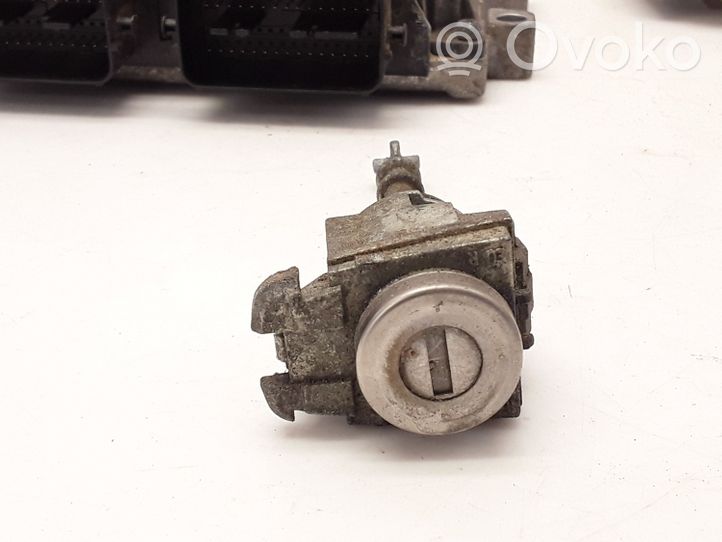 Suzuki Swift Juego de cerradura y set ECU del motor 3392062J0