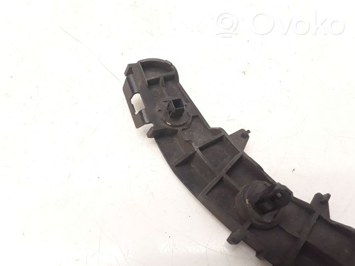 Toyota Avensis T270 Support de pare-chocs arrière 5257805010