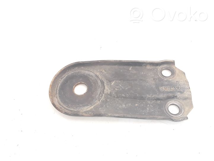 Jaguar X-Type Radiator mount bracket 