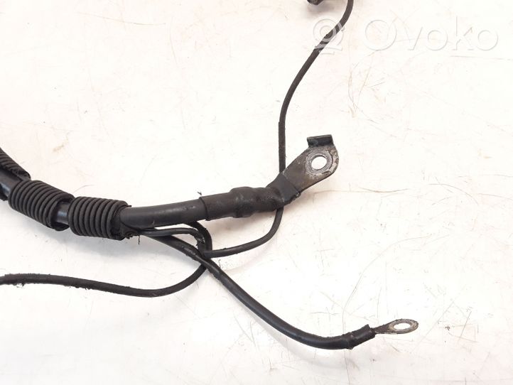 Mercedes-Benz E W124 Minuskabel Massekabel Batterie 1245404430