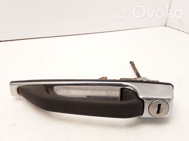 Mercedes-Benz W123 Front door exterior handle 