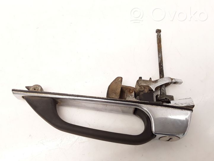 Mercedes-Benz W123 Front door exterior handle 