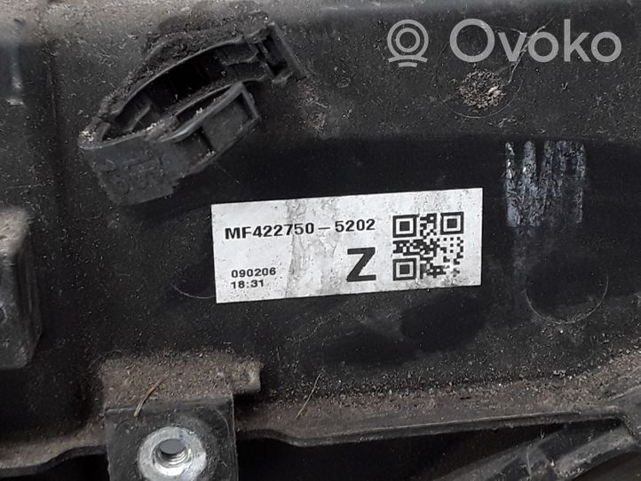 Toyota Avensis T270 Elektrinis radiatorių ventiliatorius MF422750