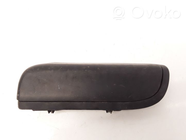 Citroen Berlingo Troisième feu stop 7R02569