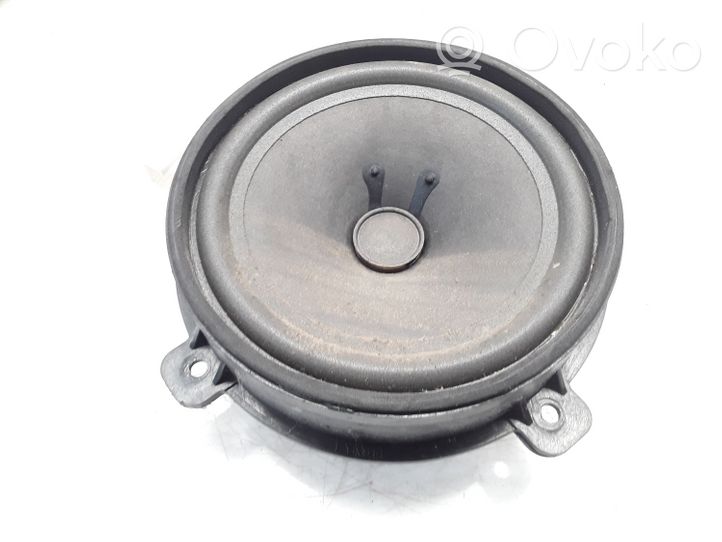 Chevrolet Captiva Rear door speaker 96673536