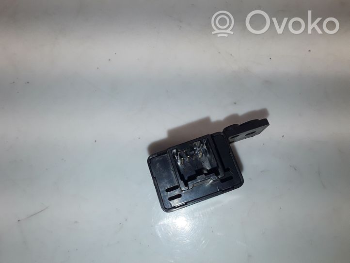 Chevrolet Captiva Boîtier module alarme 96628221