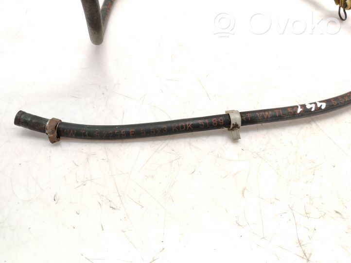 Volkswagen Golf II Fuel line pipe TL52255E