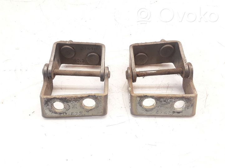 Opel Antara Tailgate/trunk/boot hinge 79U