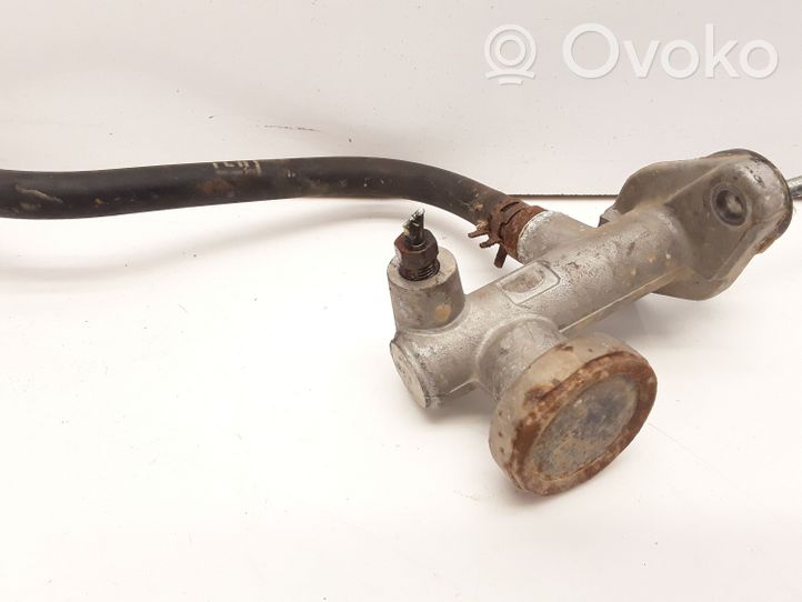 Chevrolet Captiva Clutch master cylinder 