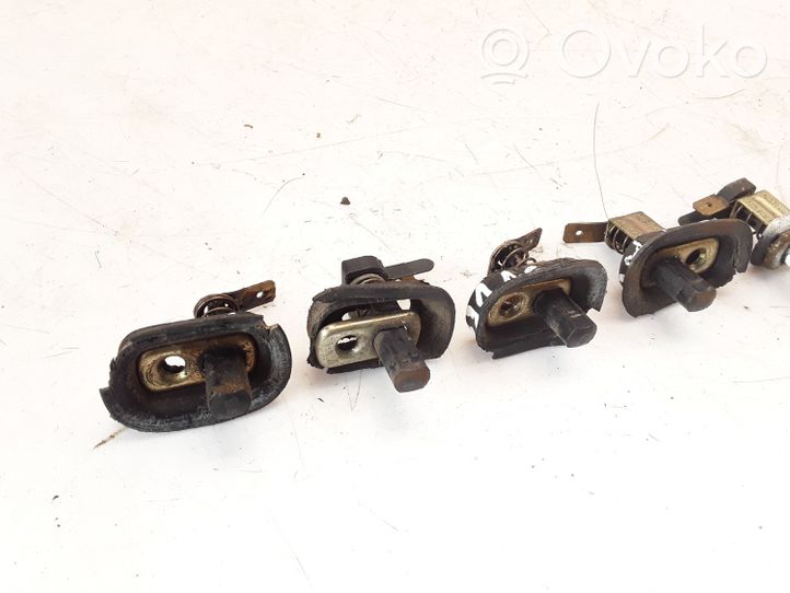 Audi 80 90 B2 Sensore portiera anteriore 