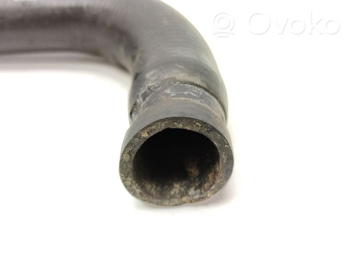 Audi 80 90 B2 Engine coolant pipe/hose 026121053F